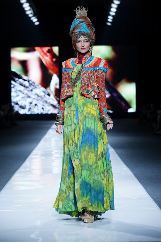Dian Pelangi - Dian Pelangi Spring 2013 Jakarta Fashion Week, November 9th 2012 ...